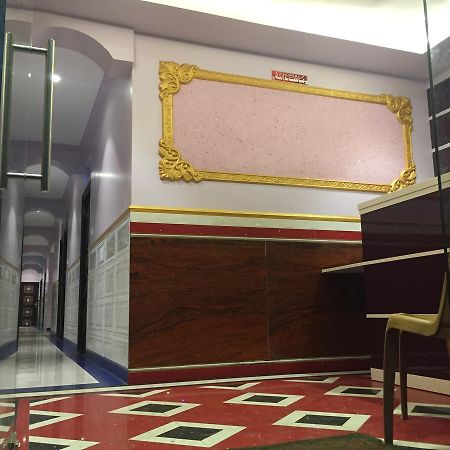 מומביי Hotel Marhaba מראה חיצוני תמונה