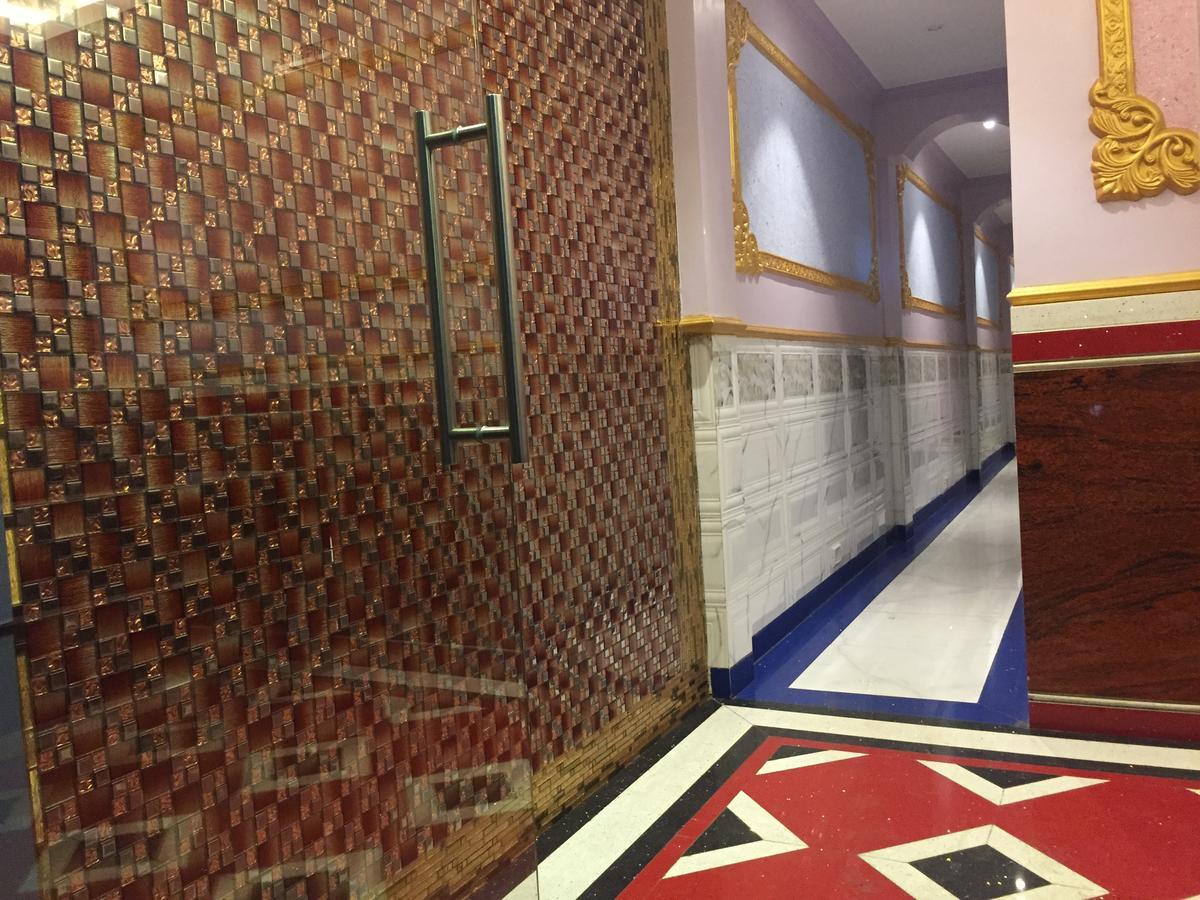 מומביי Hotel Marhaba מראה חיצוני תמונה