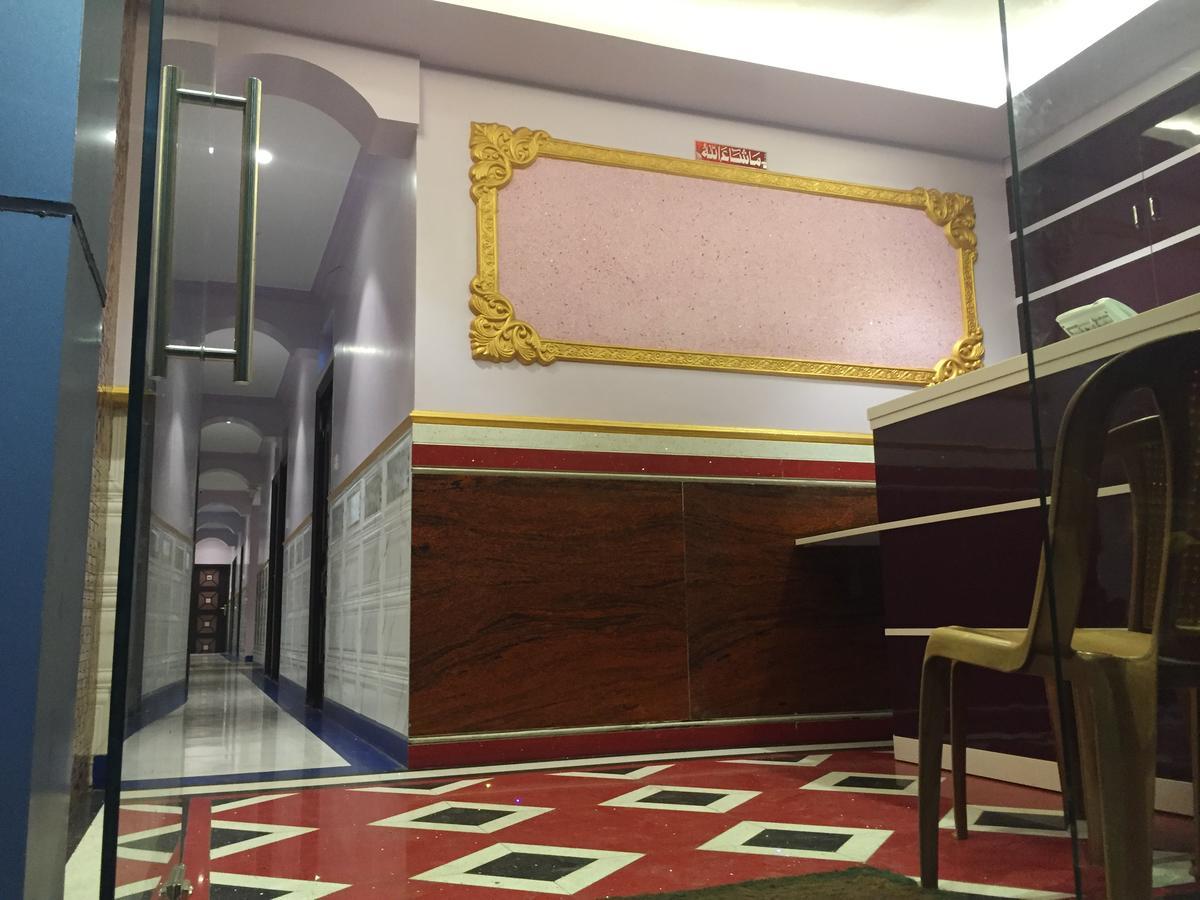 מומביי Hotel Marhaba מראה חיצוני תמונה